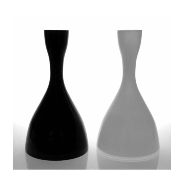 JARRÓN CURVADO NEGRO Ø.7 X Ø.19 X H.35