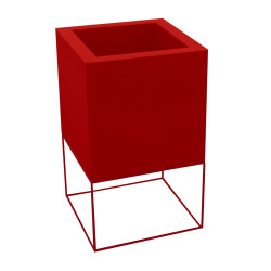 comprar VELA CUBO MACETERO BY RAMÓN ESTEVE online de VONDOM desde 387,20 € comprar VELA CUBO MACETERO BY RAMÓN ESTEVE online de VONDOM desde 387,20 €