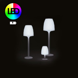 comprar VASES LAMPARA DE PIE online de VONDOM desde 508,20 €