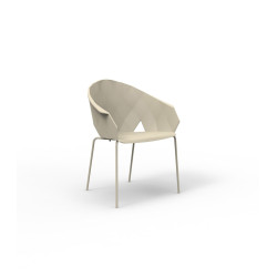 comprar Vases sillón por JM Ferrero online de VONDOM desde 242,00 € comprar Vases sillón por JM Ferrero online de VONDOM desde 242,00 €