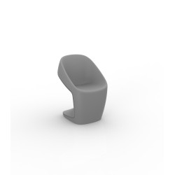 comprar Ufo silla por Ora Ïto online de VONDOM desde 405,35 € comprar Ufo silla por Ora Ïto online de VONDOM desde 405,35 €