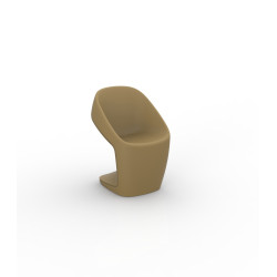 comprar Ufo silla por Ora Ïto online de VONDOM desde 405,35 € comprar Ufo silla por Ora Ïto online de VONDOM desde 405,35 €