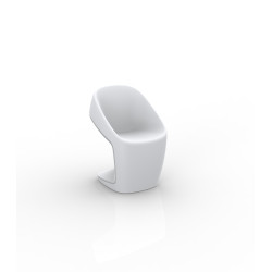 comprar Ufo silla por Ora Ïto online de VONDOM desde 405,35 € comprar Ufo silla por Ora Ïto online de VONDOM desde 405,35 €