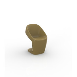 comprar Ufo silla por Ora Ïto online de VONDOM desde 405,35 € comprar Ufo silla por Ora Ïto online de VONDOM desde 405,35 €
