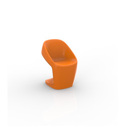 comprar Ufo silla por Ora Ïto online de VONDOM desde 405,35 € comprar Ufo silla por Ora Ïto online de VONDOM desde 405,35 €