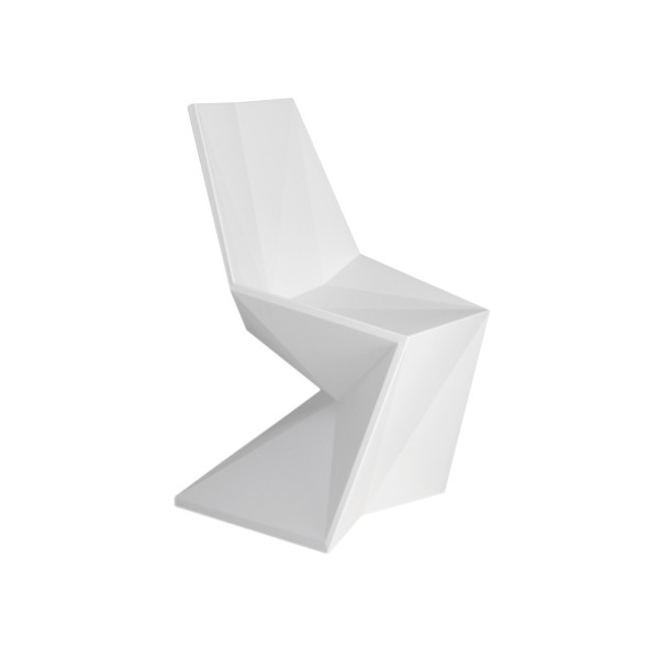 Vertex silla por Karim Rashid
