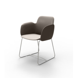 comprar Pezzettina sillón por Archirivolto Design online de VONDOM desde 471,90 € comprar Pezzettina sillón por Archirivolto Design online de VONDOM desde 471,90 €