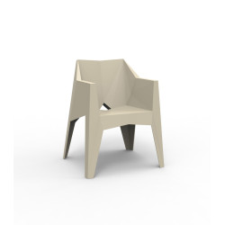 comprar Voxel sillón por Karim Rashid online de VONDOM desde 133,10 €