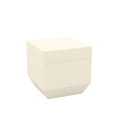 comprar Vela puff 40x40x40 por Ramón Esteve online de VONDOM desde 235,95 € comprar Vela puff 40x40x40 por Ramón Esteve online de VONDOM desde 235,95 €
