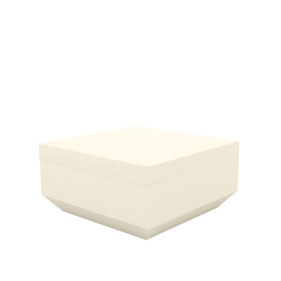 comprar Vela puff 80x80x40 por Ramón Esteve online de VONDOM desde 677,60 € comprar Vela puff 80x80x40 por Ramón Esteve online de VONDOM desde 677,60 €