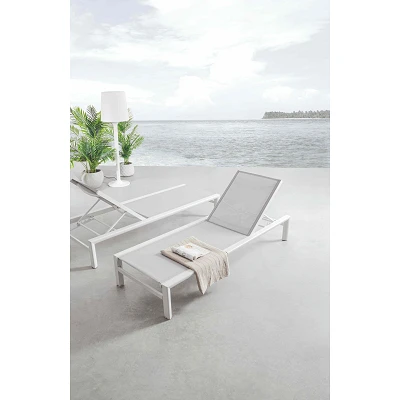 comprar TUMBONA KONNOR BLANCO | Apilable - Con ruedas CX21 online de BIZZOTTO desde 435,60 € comprar TUMBONA KONNOR BLANCO | Apilable - Con ruedas CX21 online de BIZZOTTO desde 435,60 €
