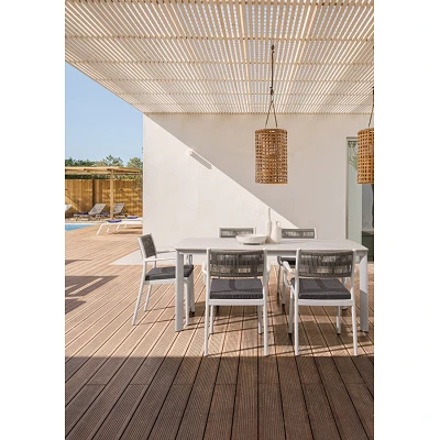 comprar SILLA CON REPOSABRAZOS | CON COJINES | ALVIN BLANCO/GRIS CLARO online de BIZZOTTO desde 148,10 €