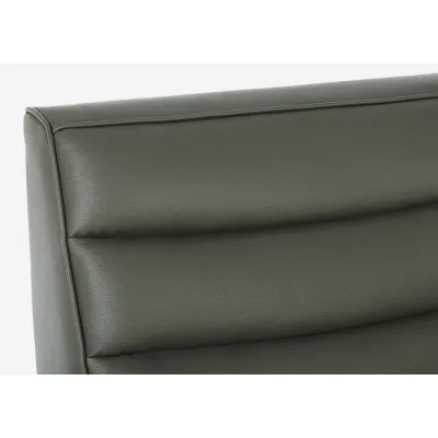 comprar SILLÓN MAGNUS VERDE OSCURO online de BIZZOTTO desde 364,09 €
